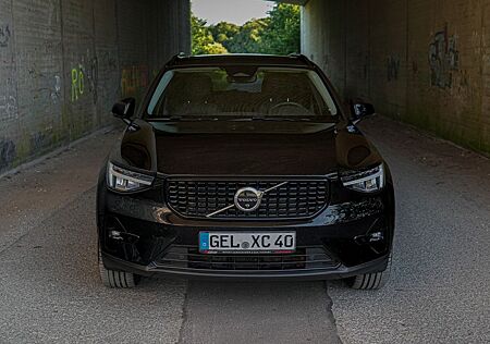 Volvo XC 40 XC40 B5 ULTIMATE DARK, MILD HYBRID 2023