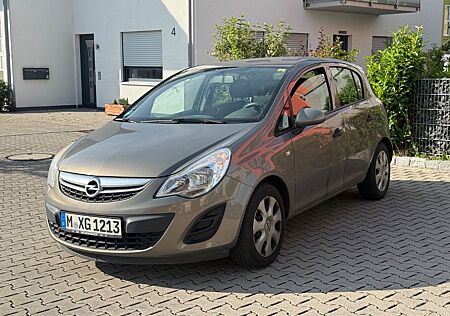 Opel Corsa D Selection Klima Scheckheft 4-Türen