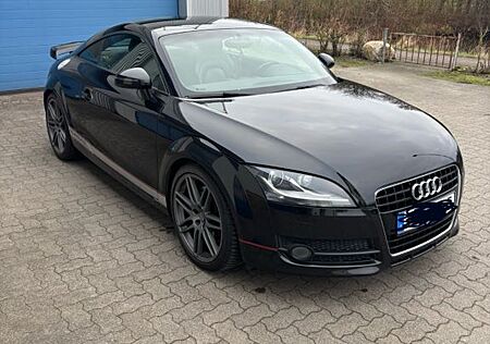 Audi TT Coupe 3.2 quattro -