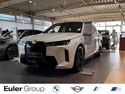 BMW iX xDrive 45 Sportpaket HUD StandHZG HarmanKar 3