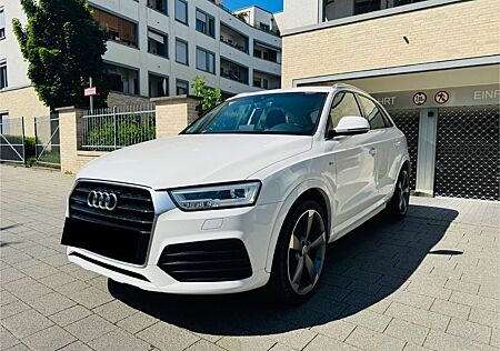 Audi Q3 2.0 TDI quattro S tronic S-Line Leder Keyless