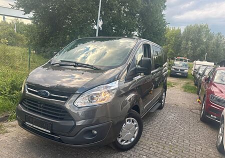 Ford Tourneo Custom 1-Hand