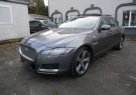 Jaguar XF 30D Portfolio LED Pano Meridian KeyGo SpurKam