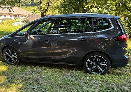 Opel Zafira Tourer Zafira C-Tourer INNOVATION*OPC*7Sitz*AHK*200PS