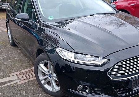 Ford Mondeo 2.0 TDCi 110kW Titanium TOP