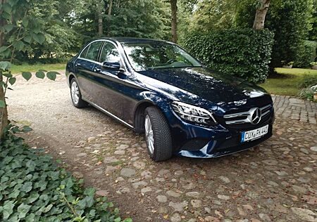 Mercedes-Benz C 180 Autom. -