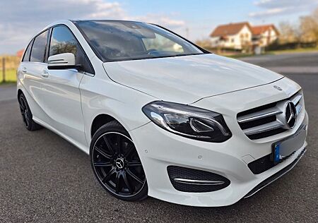 Mercedes-Benz B 220 CDI Automatik*AHK*Pano*Navi*Klima*Urban