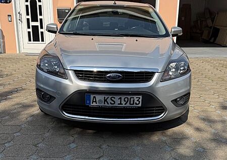 Ford Focus 1,6 Ti-VCT Silver Magic Keyless Go