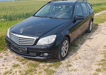 Mercedes-Benz C 220 CDI T BlueEFFICIENCY -