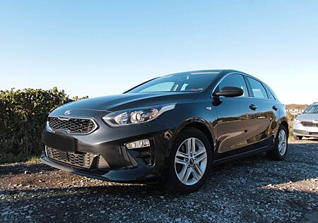 Kia Cee'd / Ceed 1.0 T-GDI Vision Vision