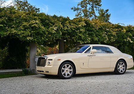 Rolls-Royce Phantom Coupé/Bespoke Colour+Interior/New cond.