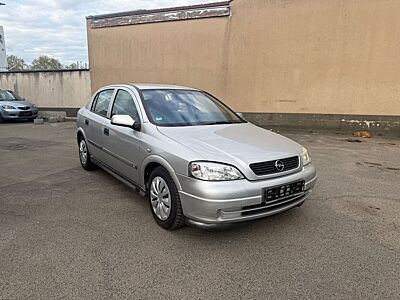 Opel Astra 1.8 Alternative /
