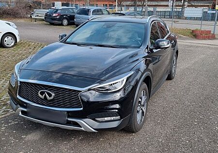 Infiniti QX30 2.2d DCT Premium Tech  1. Hand