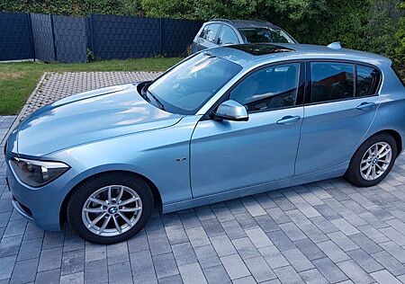BMW 116d EfficientDynamics Edit. Sport Line Spor...