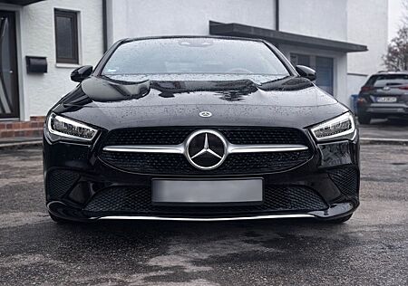 Mercedes-Benz CLA 220 Coupe Progressive Widescr Distr+ Kam DAB