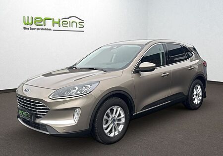Ford Kuga Titanium X Autom. LED Teil-Leder 4x4 B&O