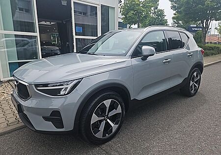 Volvo XC 40 XC40 B3 Core Sitz-Comfort P./ Winter-Paket