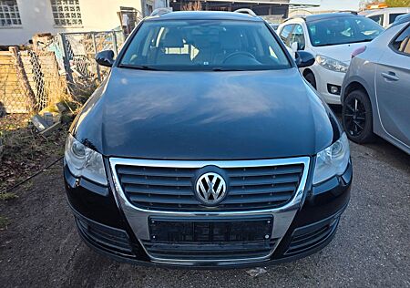 VW Passat Variant Volkswagen V6 FSI Comfortline 4Motion