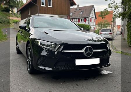 Mercedes-Benz A 200 A200-Klasse