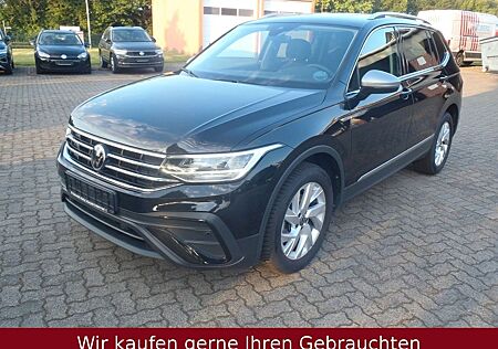 VW Tiguan Allspace Volkswagen Life LED AHK SHZ DSG 110KW 7SITZ