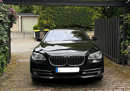 BMW 750d xDrive -
