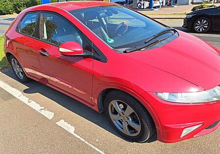 Honda Civic 1.4 i-VTEC Sport milano red