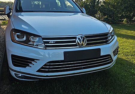 VW Touareg Volkswagen V6 TDI Start-Stopp R-Line ACC 4Mot !!!!