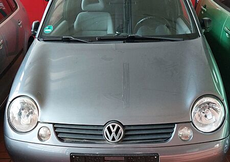 VW Lupo Volkswagen 1.4 Benzin grau 44kW Windsor 115000 km