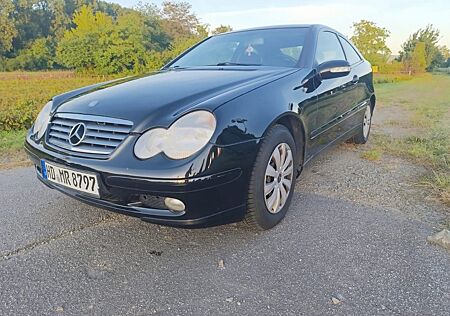 Mercedes-Benz CL 200