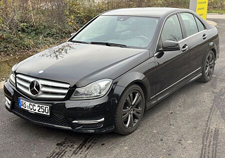 Mercedes-Benz C 250 BlueTEC AMG Line Autom. AMG Line