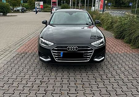 Audi A4 35 TFSI Avant -