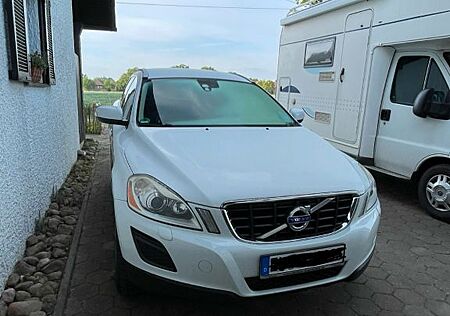 Volvo XC 60 XC60 D5 Allrad