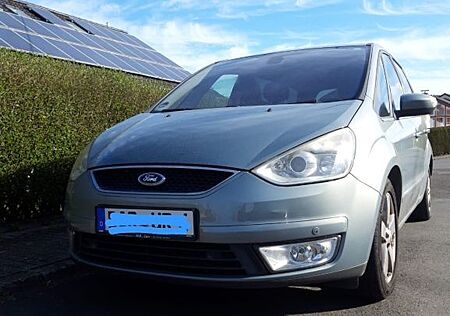 Ford Galaxy 2,3 Titanium 6-tronic Titanium