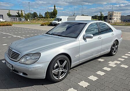 Mercedes-Benz S 400 CDI -mit frischem TÜV