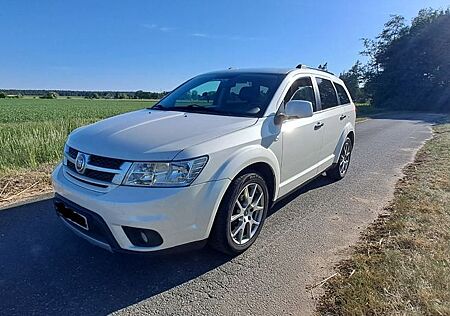 Fiat Freemont 2.0 16V Multijet Automatik Allrad U...