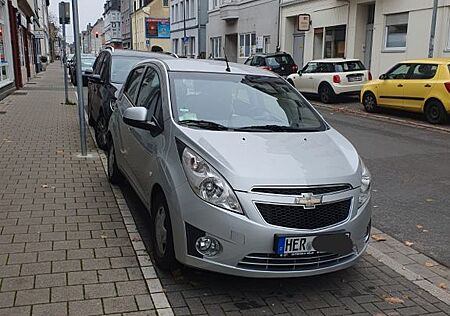 Chevrolet Spark 1.0 LS+