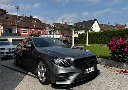 Mercedes-Benz E 400 4MATIC AMG Line Autom. AMG Line
