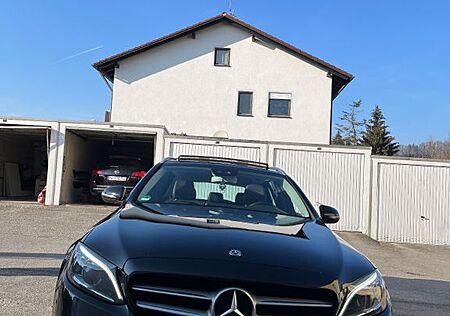 Mercedes-Benz C 180 d T -