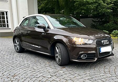 Audi A1 1.4 TFSI S tronic 119g CO2 S line S line Aero