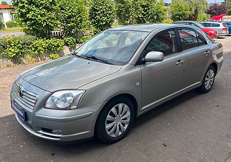 Toyota Avensis 2.0 Sol Liftback*TÜV/AU NEU*