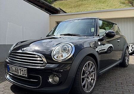 Mini Cooper *TÜV NEU* *Sonderausstattung*