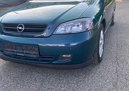 Opel Astra Cabrio 2.2 -