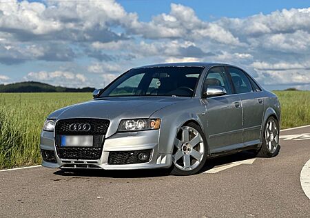 Audi S4 4.2 V8 quattro, Schalter, TÜV, Leder, US