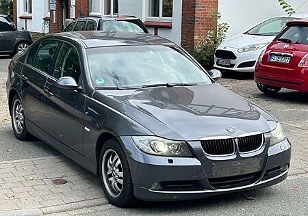 BMW 320i Lim.Klima-Xenon-Navi-Hu:10/26-