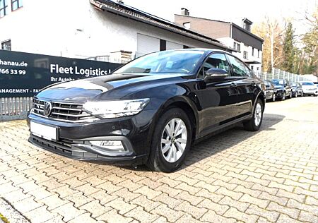 VW Passat Volkswagen 2.0 TDI SCR DSG Nav/PDC/KLIM