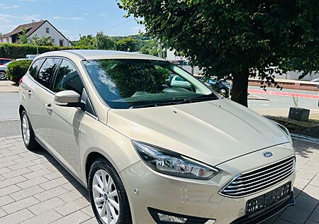 Ford Focus Turnier Titanium