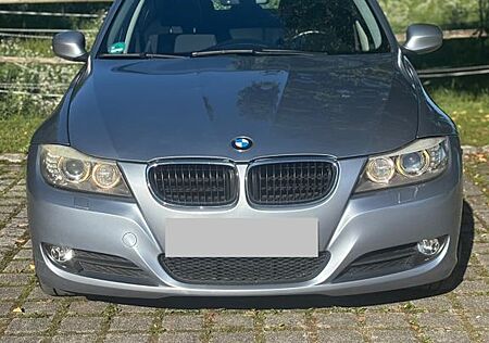 BMW 318i -