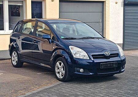 Toyota Corolla Verso 2.2 D-4D Luna