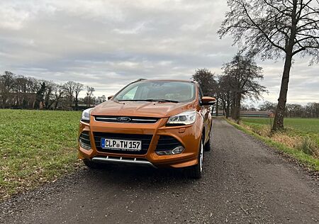 Ford Kuga 2,0 TDCi 4x4 110kW Individual PowerShif...