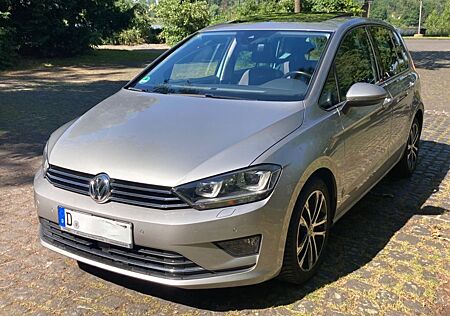 VW Golf Sportsvan Volkswagen 1.4 TSI DSG ALLSTAR Pano AHK